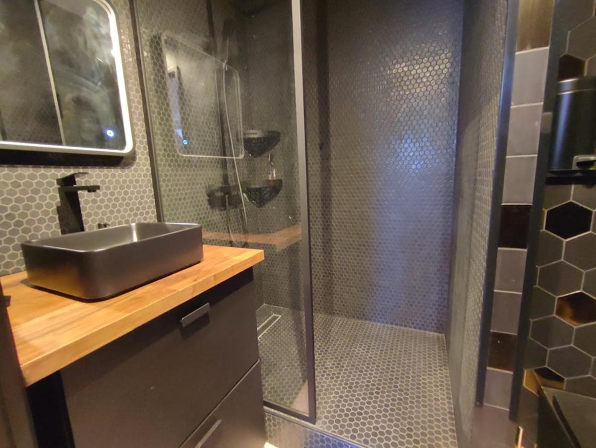 Apartmán Au Cocon De Joy, T3 Duplex, Wifi, 4 Personnes Bagnères-de-Luchon Exteriér fotografie